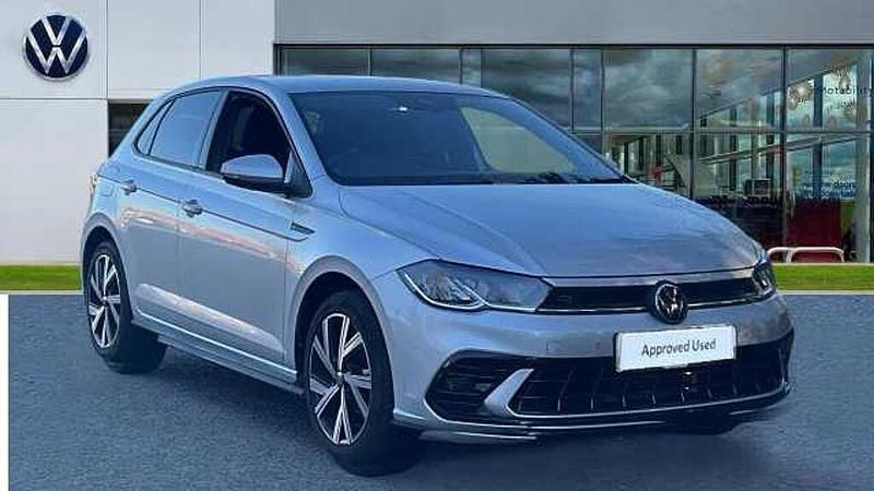 Used VW Polo R-line 95 HP (69 kW) 2024 Reflex silver metallic Hatchback