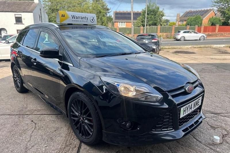 Black Used 2014 Ford Focus Zetec Estate | £4,495 (Fair price) - Image 1/1