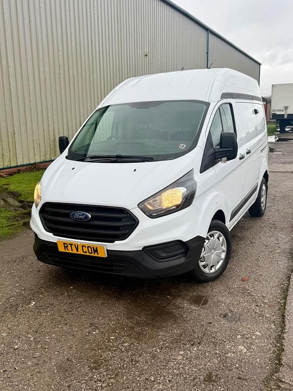 Used Ford Transit Custom 130 HP (95 kW) 2020 White Van