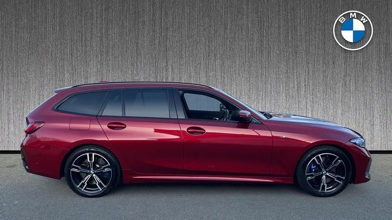 Used BMW 320 M Sport 181 HP (133 kW) 2025 Red Estate
