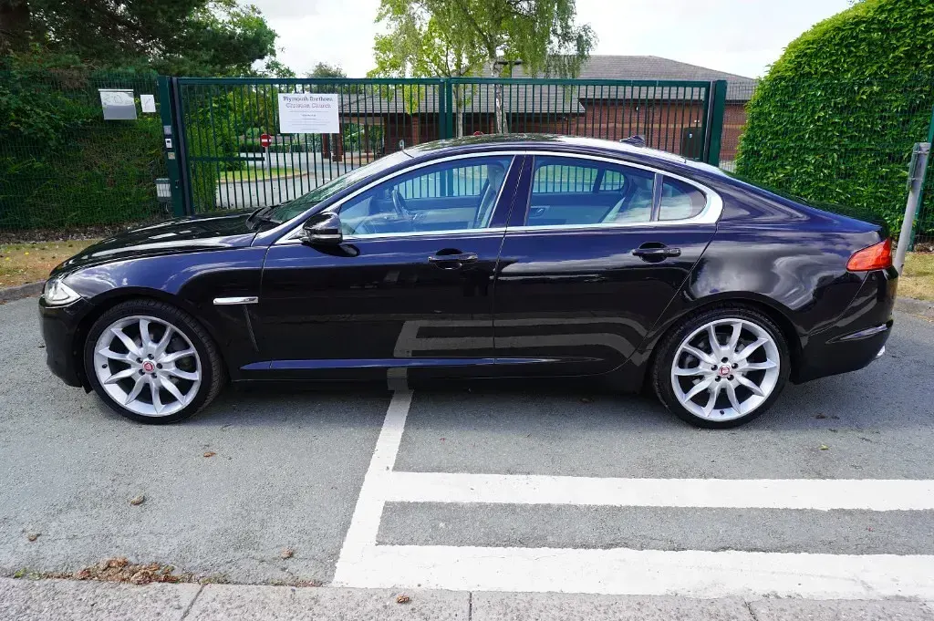 Used Jaguar XF Portfolio 2014 Black Sedan
