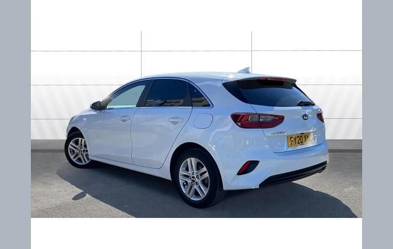 Used Kia Ceed 117 HP (86 kW) 2020 White Hatchback