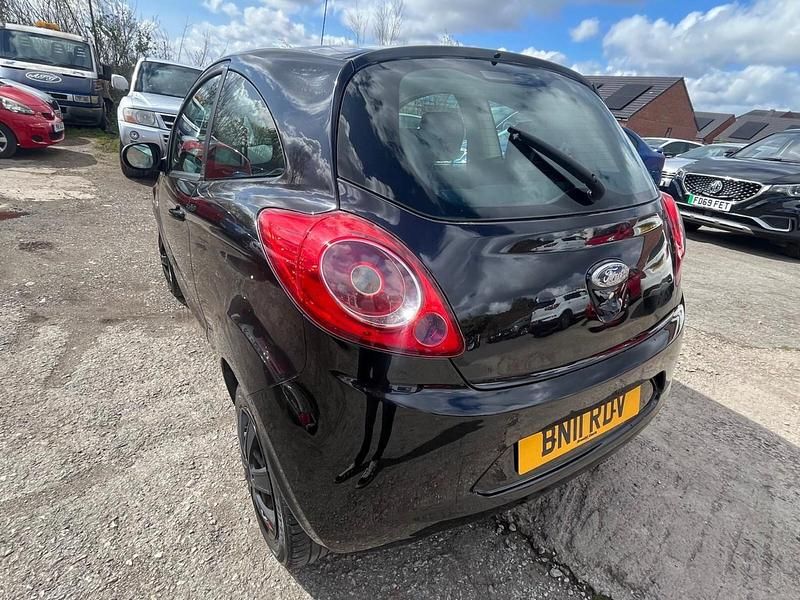 Used Ford Ka 69 HP (50 kW) 2011 Black Hatchback