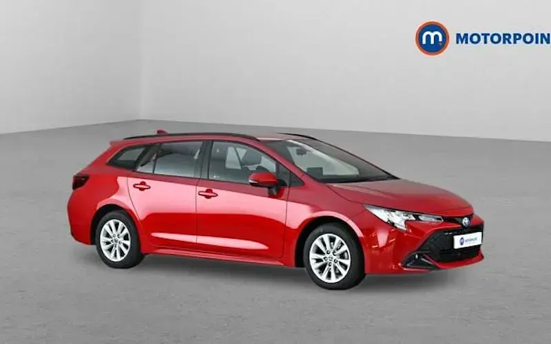 Used Toyota Corolla 140 HP (102 kW) 2026 Estate
