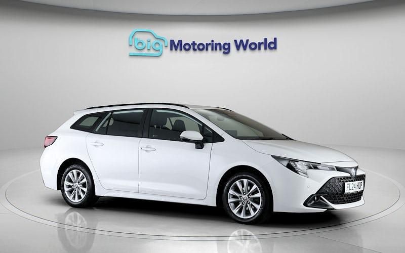 Used Toyota Corolla 140 HP (102 kW) 2026 Estate