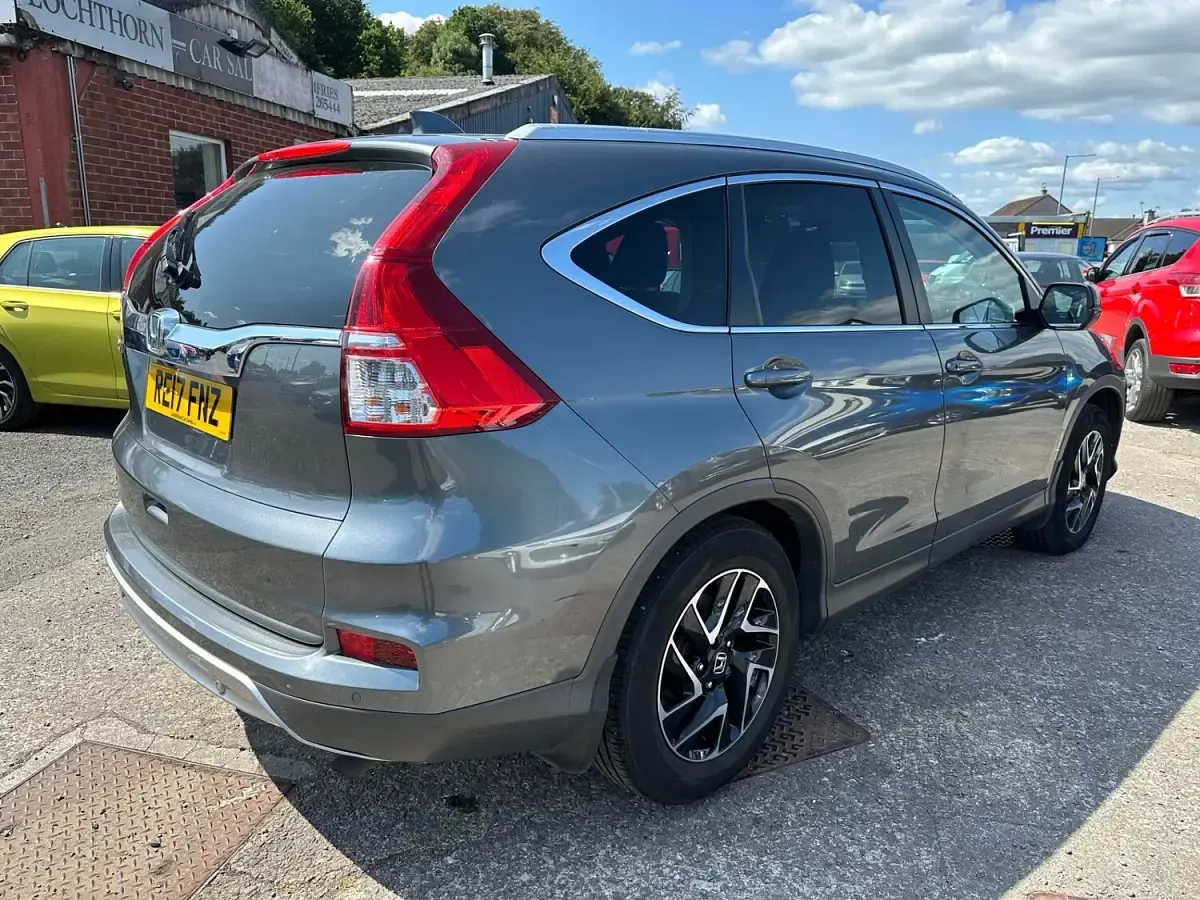 Used Honda CR-V SE Plus 118 HP (86 kW) 2017 Grey SUV