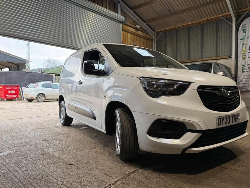 Used Vauxhall Combo Sportive 2020 White MPV