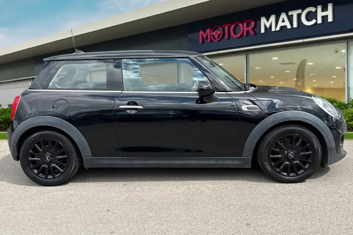 Used Mini Cooper Hatch 2015 Black Hatchback