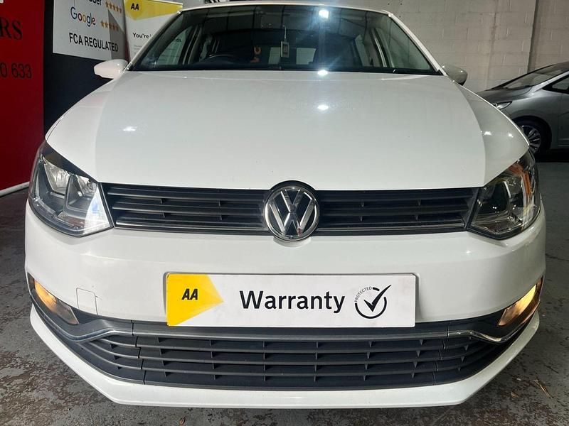 Used VW Polo SE 2015 White Hatchback