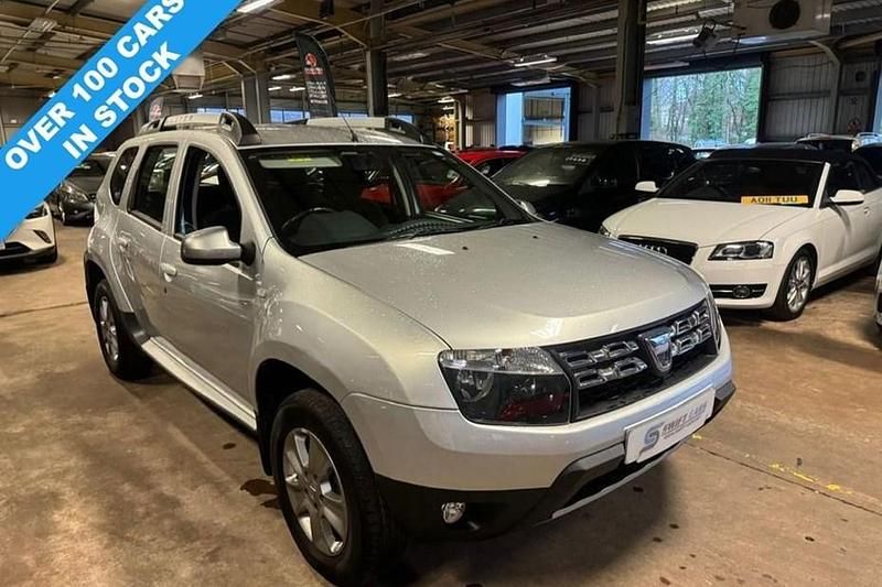 Used 2016 Dacia Duster Lauréate Estate | £4,190 (Good price) - Image 1/1
