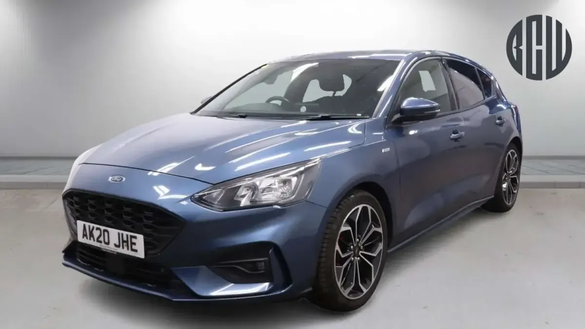 Used Ford Focus ST-Line X 125 HP (91 kW) 2020 Blue Hatchback