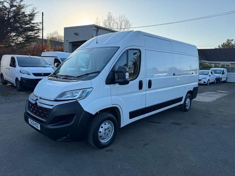 White Used 2021 Citroën Relay Van | £13,995 (Good price) - Image 1/4
