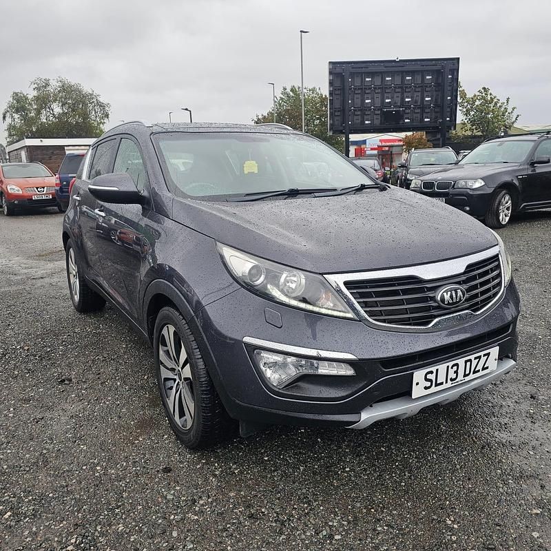 Silver Used 2013 Kia Sportage 2 SUV | £2,595 (Good price) - Image 1/4