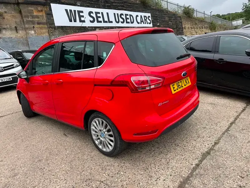 Used Ford B-MAX Titanium 95 HP (69 kW) 2012 Red MPV