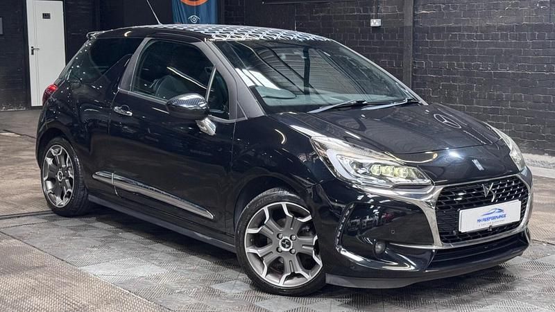 Used DS Automobiles DS3 Prestige 120 HP (88 kW) 2017 Black Hatchback