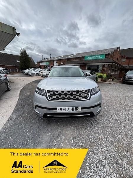 Silver Used 2017 Land Rover Range Rover Velar SE SUV | £15,999 (Expensive) - Image 1/4