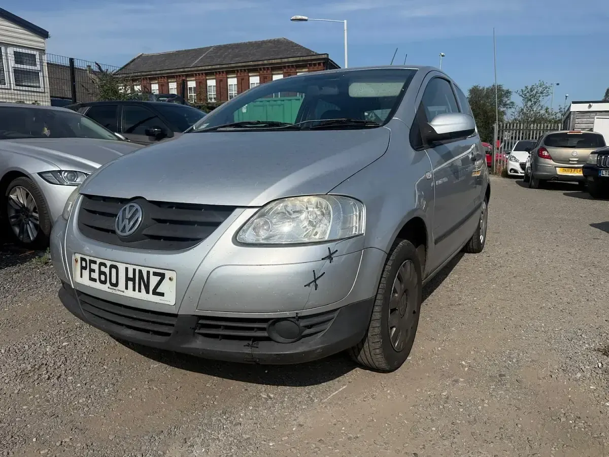 Used VW Fox 55 HP (40 kW) 2010 Silver Hatchback