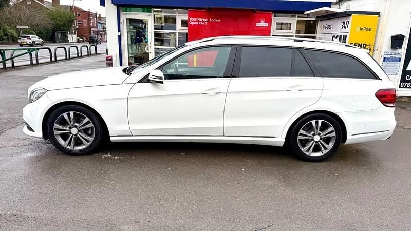 Used Mercedes E220 SE 170 HP (125 kW) 2014 White Estate