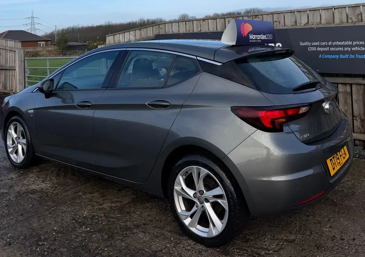 Used Vauxhall Astra SRi 150 HP (110 kW) 2019 Grey Hatchback