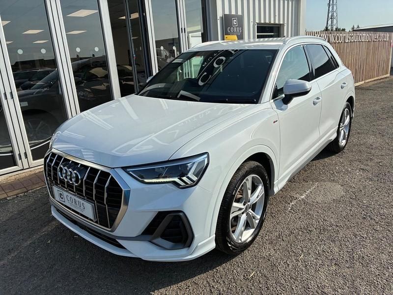 White Used 2019 Audi Q3 S-Line SUV | £17,298 (Fair price) - Image 1/2