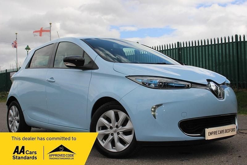 Blue Used 2016 Renault Zoe Dynamique Hatchback | £4,390 (Good price) - Image 1/3