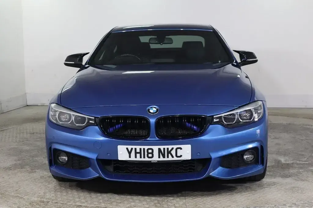 Begagnad BMW 420 M Sport 190 HK (139 kW) 2018 Blå Sportkupé