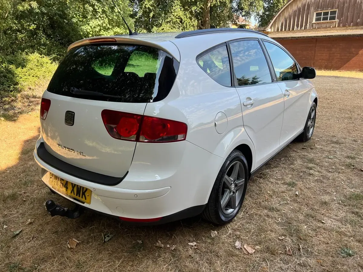 Used Seat Altea XL I-Tech 2014 White MPV
