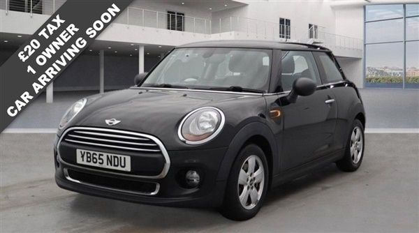 Black Used 2015 Mini ONE Hatch Hatchback | £8,495 (Fair price) - Image 1/1