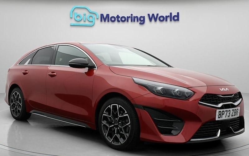 Used Kia ProCeed GT-Line 159 HP (116 kW) 2023 Red Estate