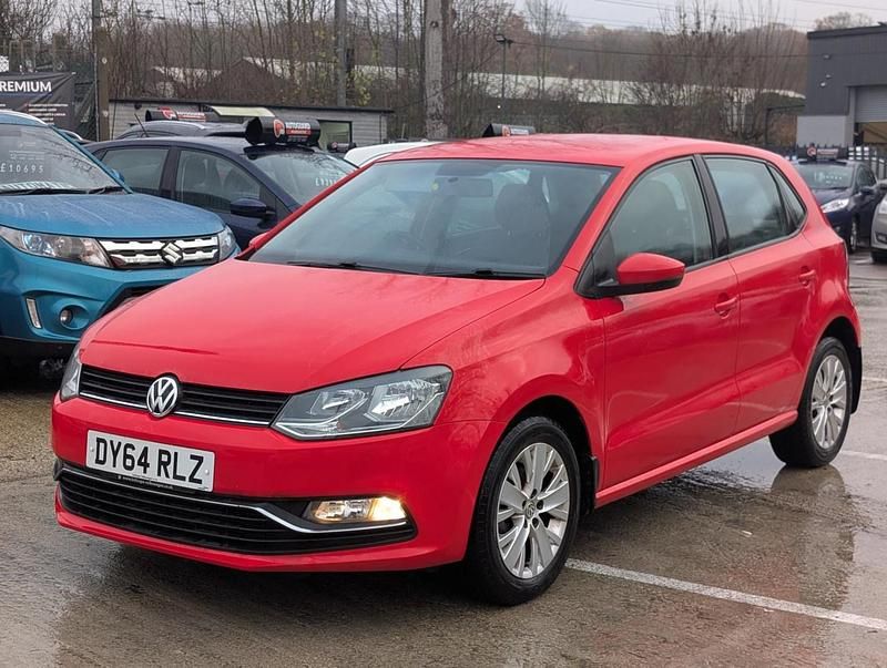Used VW Polo SE 75 HP (55 kW) 2014 Red Hatchback