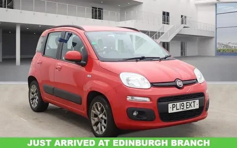 Used Fiat Panda Lounge 69 HP (50 kW) 2019 Hatchback