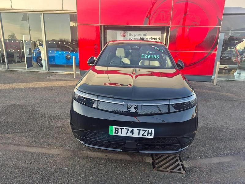 Used Vauxhall Grandland Ultimate 154 kW (210 HP) 2024 Black SUV