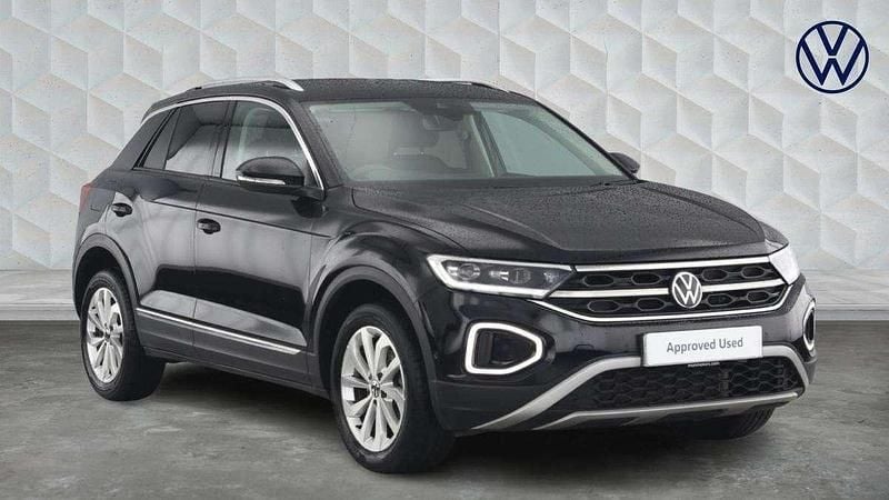 Black Used 2023 VW T-Roc Style SUV | £19,386 (Good price) - Image 1/4