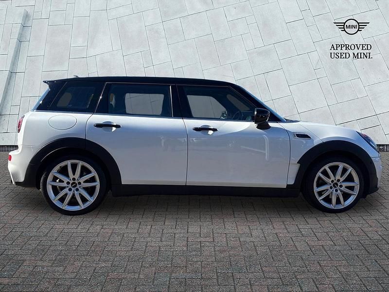 Used Mini Cooper S Clubman Sport 176 HP (129 kW) 2023 Nanuq white Estate