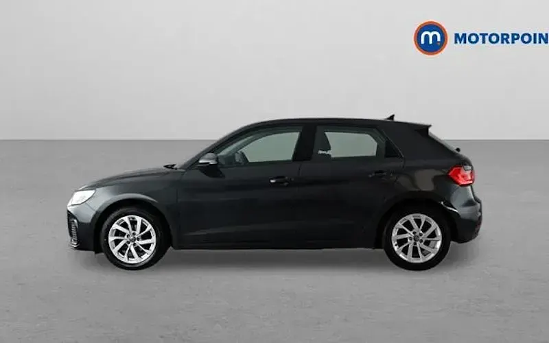 Used Audi A1 Sportback Sport 95 HP (69 kW) 2026 Hatchback