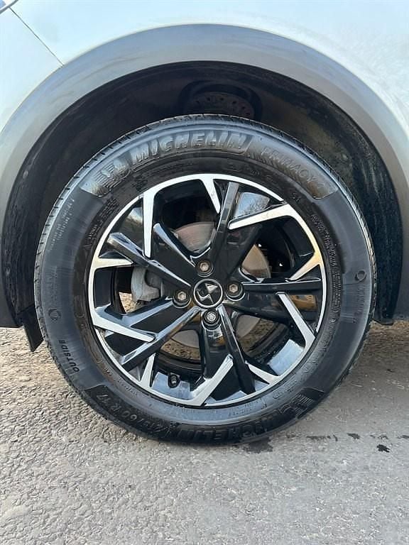 Used DS Automobiles DS3 Prestige 100 HP (73 kW) 2019 White MPV