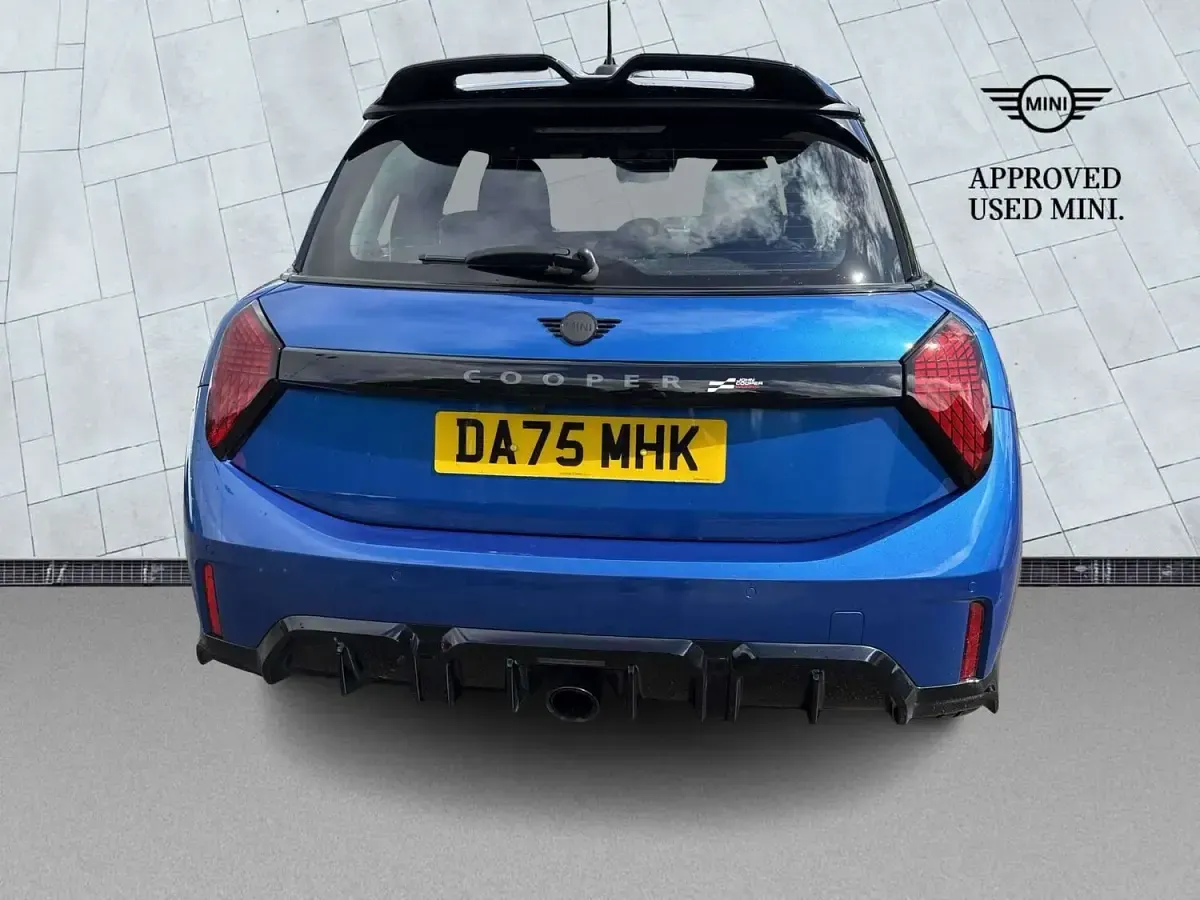 Used Mini John Cooper Works Hatch 228 HP (167 kW) 2025 Blue Hatchback