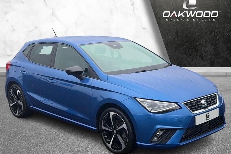 Used Seat Ibiza FR Sport 115 HP (84 kW) 2025 Blue Hatchback