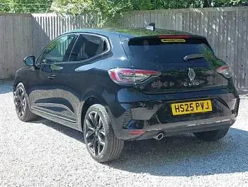 Used Renault Clio Techno 90 HP (66 kW) 2025 Black Hatchback