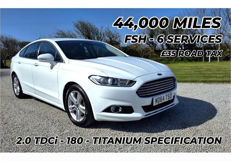 White Used 2015 Ford Mondeo Titanium Hatchback | £9,995 (Fair price) - Image 1/4