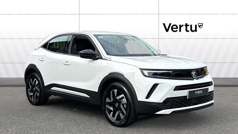 White Used 2024 Vauxhall Mokka Design Edition SUV | £14,499 (Fair price) - Image 1/3
