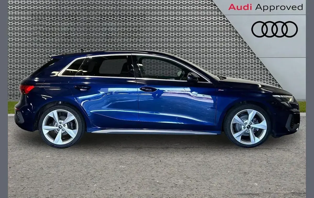 Used Audi A3 S-Line 150 HP (110 kW) 2024 Blue Hatchback