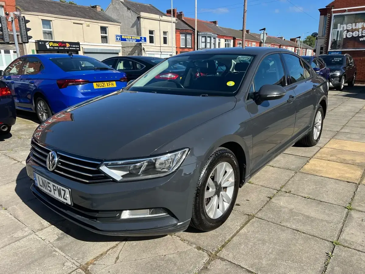 Used VW Passat S 120 HP (88 kW) 2015 Grey Sedan