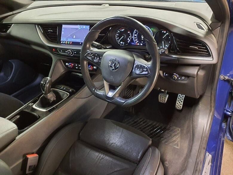 Used Vauxhall Insignia Sport 122 HP (89 kW) 2021 Blue Hatchback