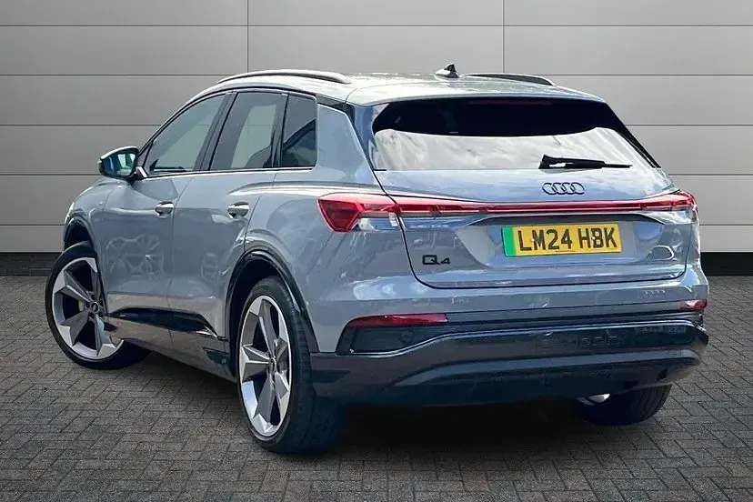 Used Audi Q4 e-tron Black Edition 207 kW (282 HP) 2024 Pebble grey SUV