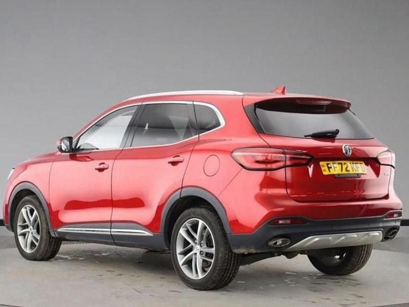 Used MG HS Exclusive 162 HP (119 kW) 2023 Red SUV