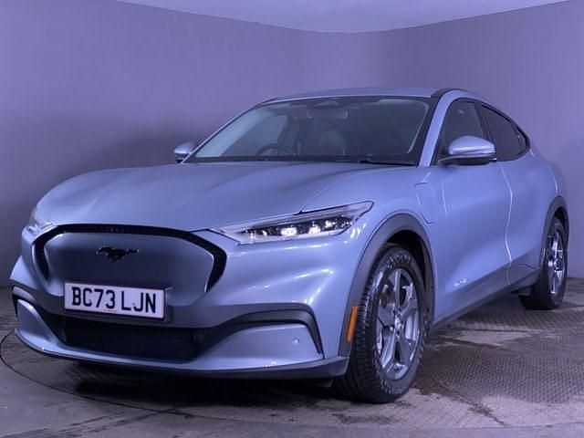 Usado Ford Mustang Standard Range 269 HP (197 kW) 2024 Multicolour SUV