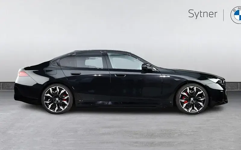 New BMW i5 Comfort Edition 442 kW (601 HP) 2026 Sedan