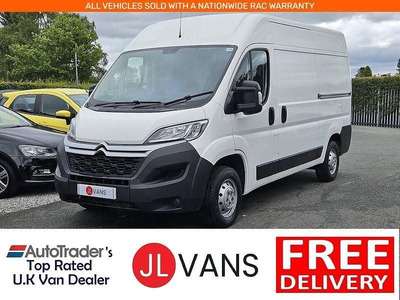 White Used 2022 Citroën Relay Van | £13,925 (Fair price) - Image 1/3