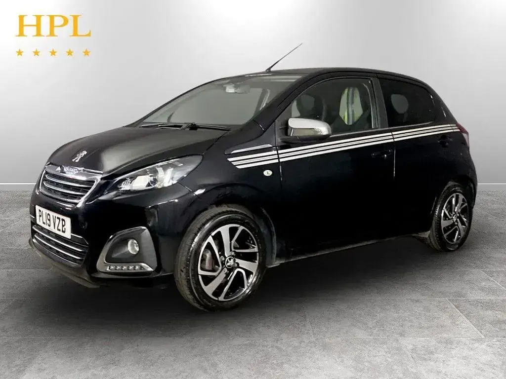 Used Peugeot 108 Collection 72 HP (52 kW) 2019 Black Hatchback